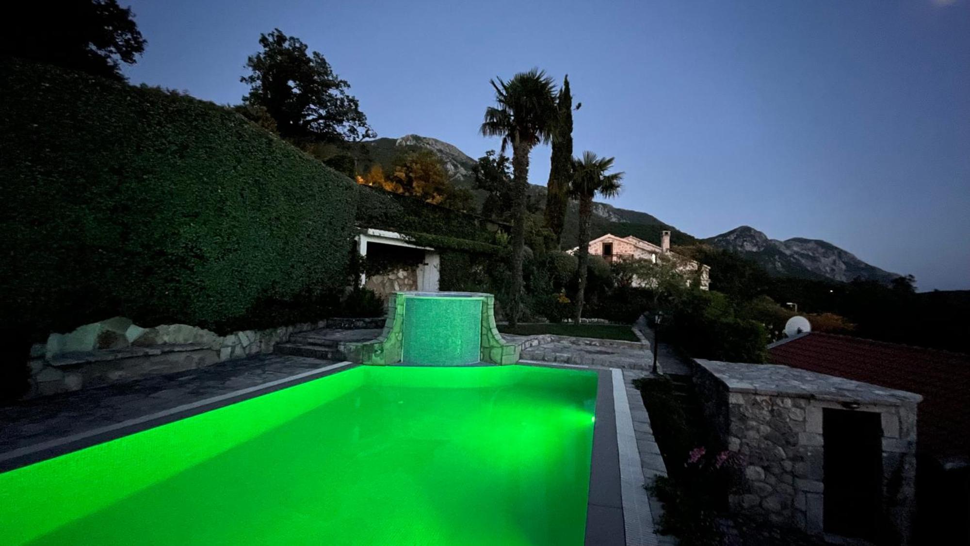 Mountains Villa Near 부드바 외부 사진